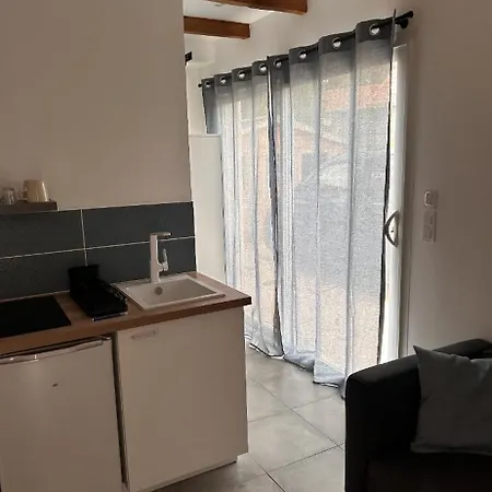 Calme Avec Jardin Et Parking Prive Apartment La Ciotat